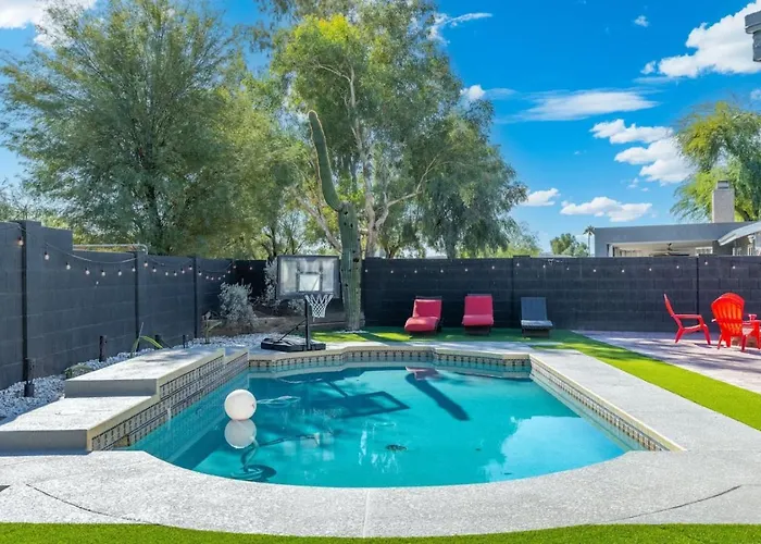 Serene Golf Pool Pickleball Games Scottsdale