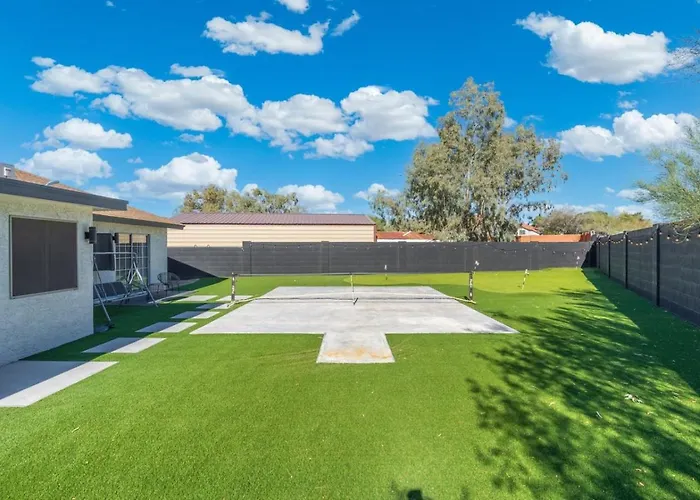 Serene Golf Pool Pickleball Games * Scottsdale